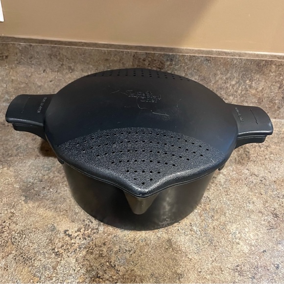 Pampered Chef Kitchen The Pampered Chef Micro Cooker Microwave